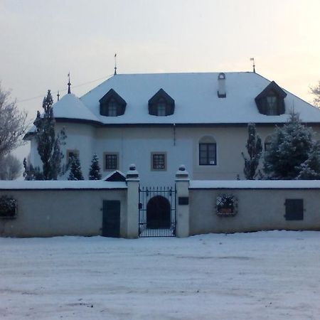 Апартаменты Castle Kastiel Котешова Экстерьер фото
